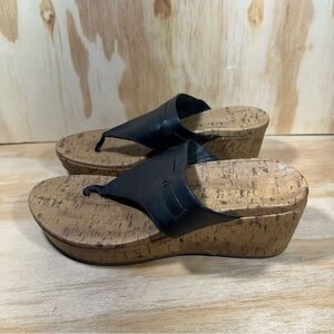 Vionic Cameron Black Wedge Sandals Women’s Size 8